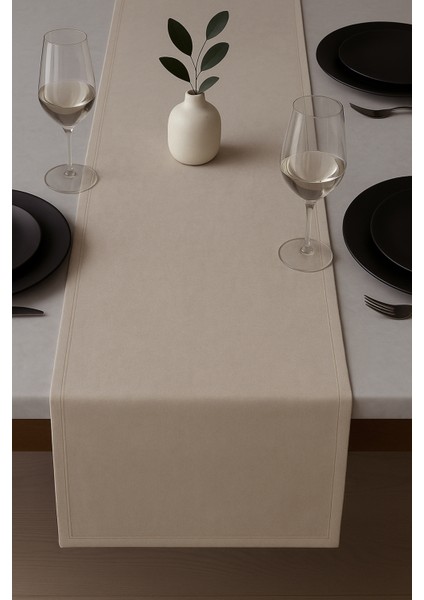 De'vor Kadife Görünümlü Sütlü Kahve Masa Runnerı