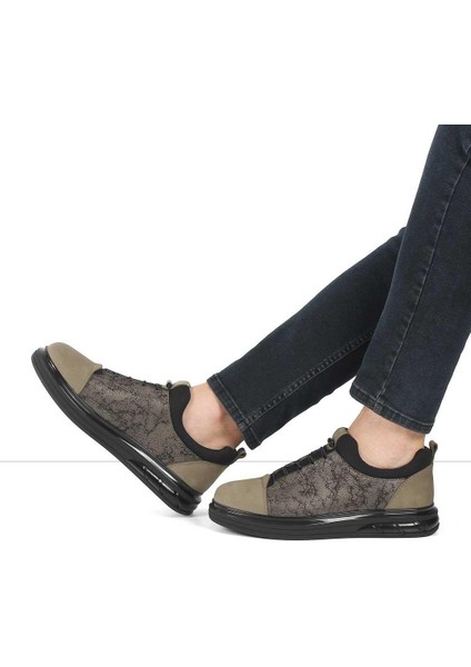Erkek Haki Kalın Tabanlı Nubuk Deri Sneaker fiyatları