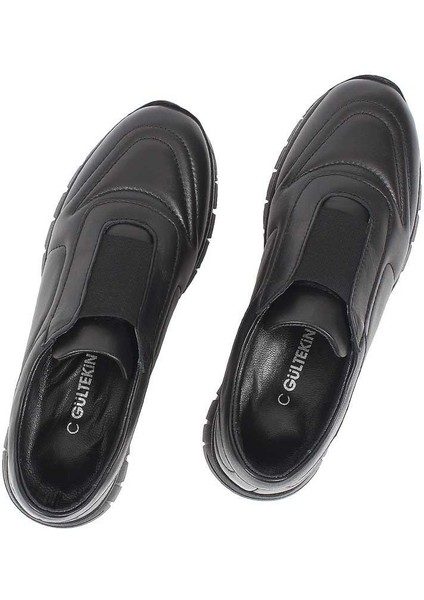 Kadın Siyah Lastikli Dikiş Detaylı Deri Ayakkabı