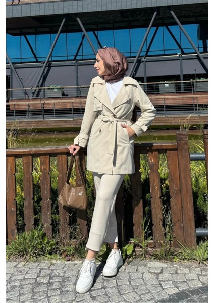Kolu Kemer Detaylı Kısa Trençkot- Bej modelleri