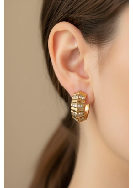 Zirkon Detaylı Form Küpe 03-Xpng-Kp