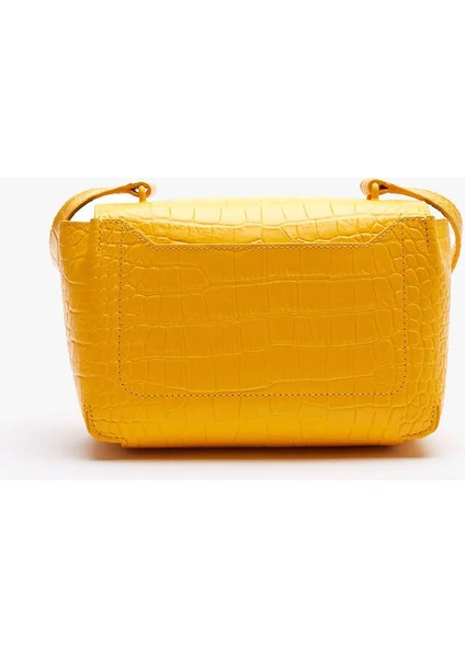 Women’s Amelia Metal Clasp Embossed Leather Handbag fiyatları