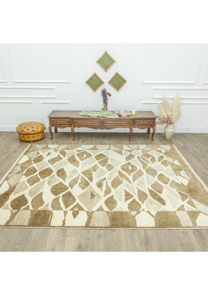 Kutal Soyut Tasarımlı El Dokuma Yün Halı 228X292 cm fiyatları