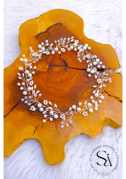 Inci ve Kristal Işlemeli Şık ve Zarif Saç Aksesuarı fiyatları