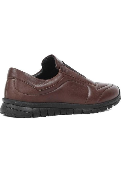 Kadın Kahverengi Lastikli Dikiş Detaylı Deri Ayakkabı fırsatları