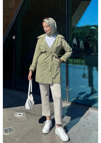 Kolu Kemer Detaylı Kısa Trençkot- Haki modelleri