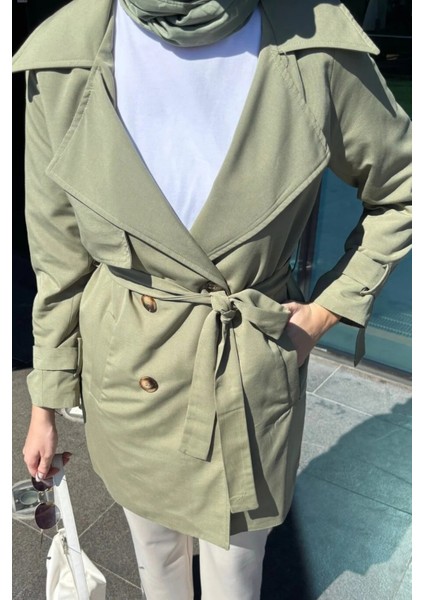 Kolu Kemer Detaylı Kısa Trençkot- Haki fırsatları