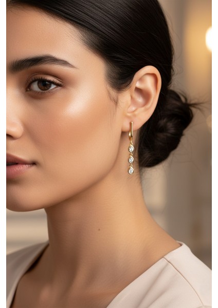 Gözyaşı Formunda Üç Taşlı Sallantılı Halka Küpe 05-Xpng-Kp fırsatları