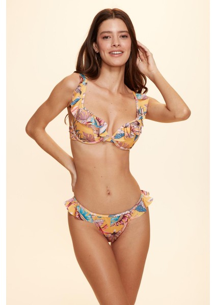 Linda Fırfırlı Bikini Tek Alt Yaprak Desenli 229201 modelleri