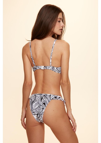 Linda Fırfırlı Bikini Tek Alt Ebruli Desenli 229201 indirimleri
