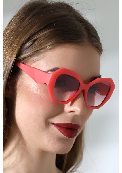 Kadın Oval Pembe Renkli Cam Mat Güneş Gözlüğü Garson Boy modelleri
