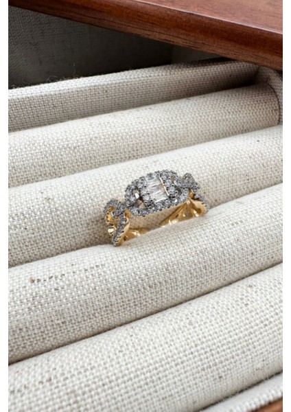 Çelik Baget Taşlı Ayarlanabilir Yüzük Ayrlnblr-Tslı-Yzk-03-Gld