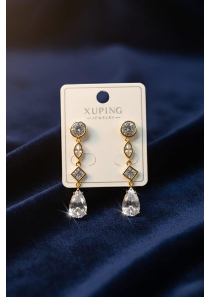 Sallantılı Taş Detaylarıyla Abiye ve Günlük Şıklığın Tamamlayıcısı 08-Xpng-Kp modelleri