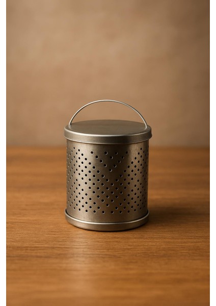 Paslanmaz Çelik Kapaklı Çay Süzgeci 8 cm