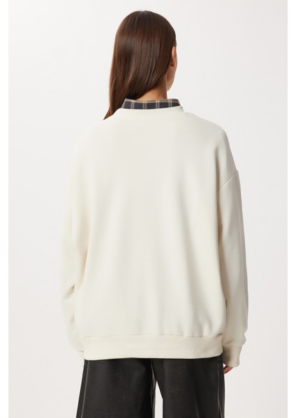 Oversize Ayıcık Baskılı Örme Sweatshirt LFN0135 Krem fırsatları
