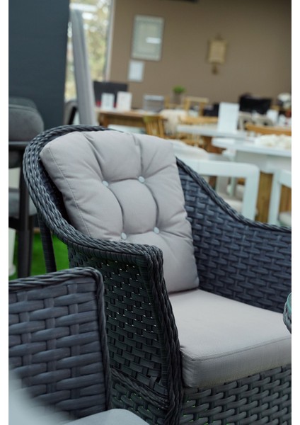 Mihenk Rattan 4 Kişilik Oturma Grubu 2+1+1 + Orta Sehpa indirimleri