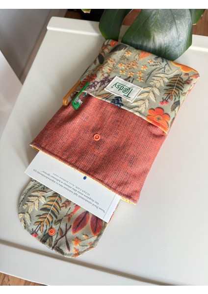 Sonbahar çiçek desenli Kitap Kılıfı Şık ve Koruyucu Cepli Kitap Kılıfı Çok Amaçlı Çanta 19X25 cm modelleri