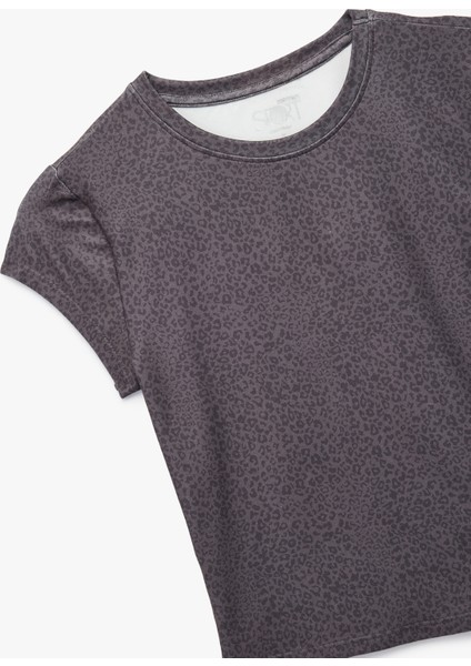 Kısa Kollu Bisiklet Yaka Leopar Baskılı Spor Tişört modelleri