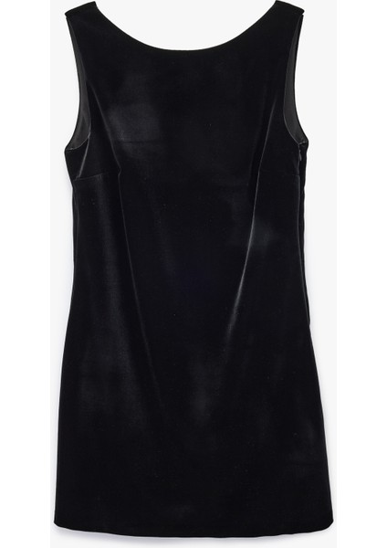 Kolsuz Fiyonklu A Kesim V Yaka Kadife Mini Abiye Elbise