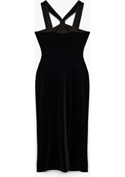 Kolsuz Halter Yaka Metal Aksesuarlı Uzun Kadife Elbise fiyatları