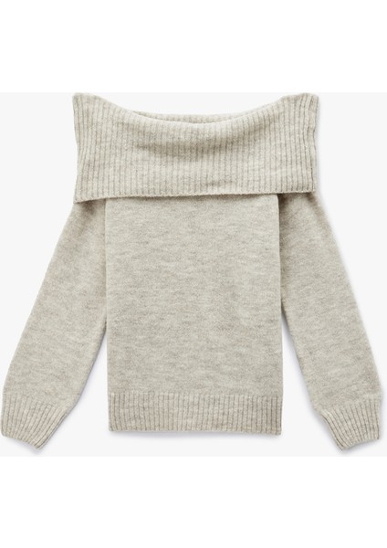 Madonna Yaka Omzu Açık Triko Kazak