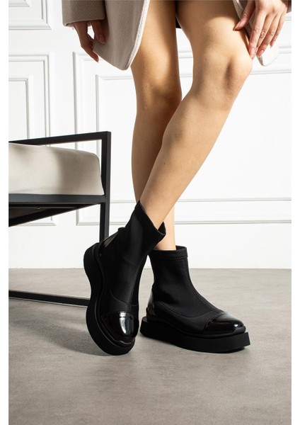 Kadın Bot & Bootie Mikrofiber Siyah Kısa Topuklu Casual/günlük Suya Dayanıklı modelleri