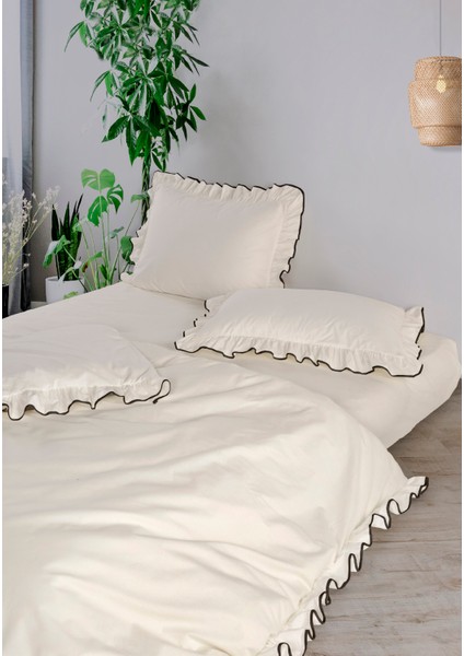 Candy Fırfırlı Biyeli %100 Pamuk Nevresim Takımı Çift Kişilik Ekru Siyah 200X220CM indirimleri