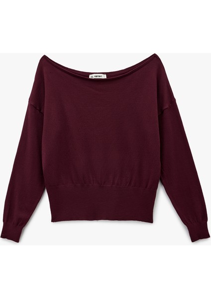 Uzun Kollu Viskon Karışımlı Kayık Yaka Triko Kazak