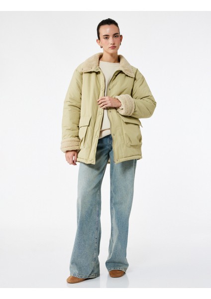 Dik Yaka Uzun Kollu Fermuarlı Cepli Içi Peluş Astarlı Anorak Mont fiyatları