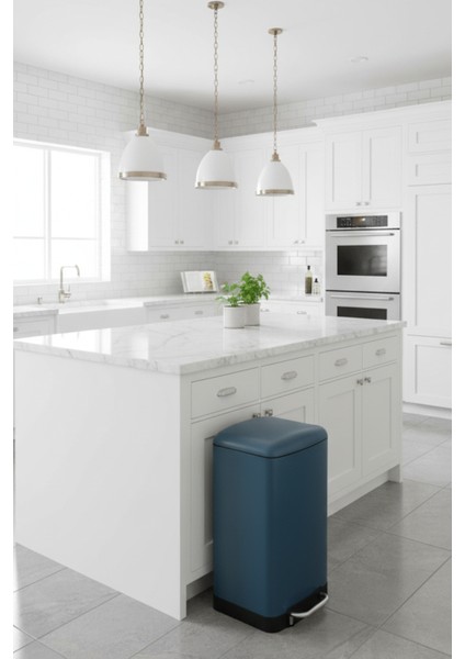 Ariane 30 L Pedallı Çöp Kovası Mavi | Yavaş Kapanma Kapak, Kolay Temizlik Çıkarılabilir Yıkanabilir İç Sepet, İnce Tasarım modelleri