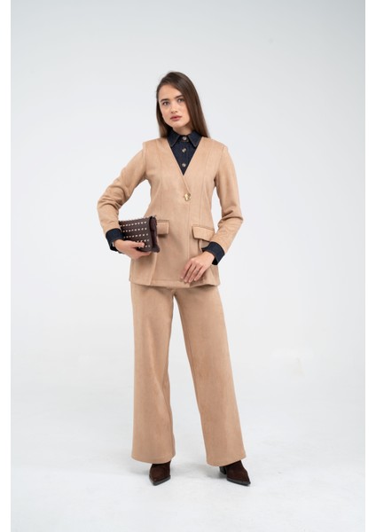 Süet Dokulu Tek Düğmeli Modern Kadın Takım 8098 fiyatları