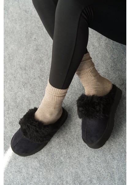 Florri Tüylü Burnu Kapalı Kadın Terlik fiyatları