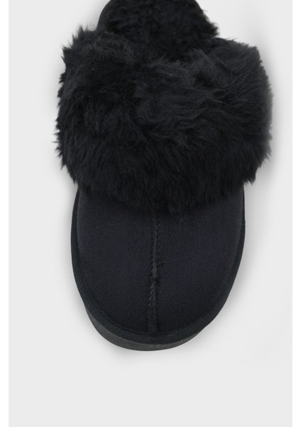 Florri Tüylü Burnu Kapalı Kadın Terlik fırsatları