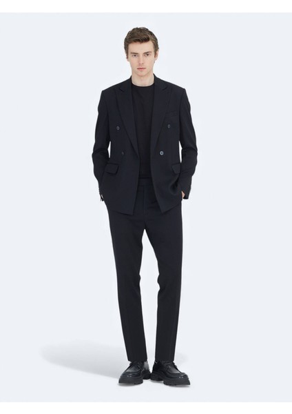 Siyah Düz Modern Fit Takım Elbise