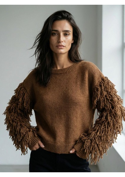 Kadın Kolları Püsküllü Kazak Kahverengi