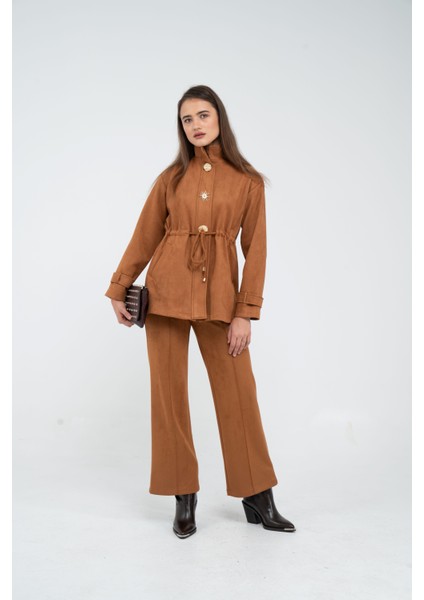 Süet Dokulu Altın Düğmeli Kuşaklı Kadın Takım 1757 fiyatları