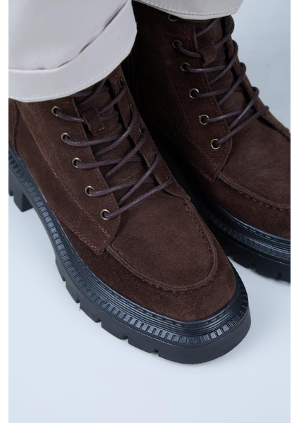 Ayra Kadın Hakiki Deri Bağcıklı Burnu Köşeli Kahve Bot modelleri