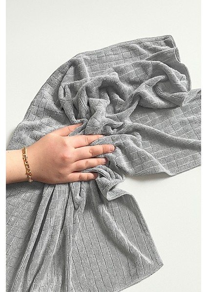 En Büyük Boy Mikrofiber Yer Silme Bezi | Sıkılması En Kolay Genel Temizlik Bezi | 50X70 | indirimleri