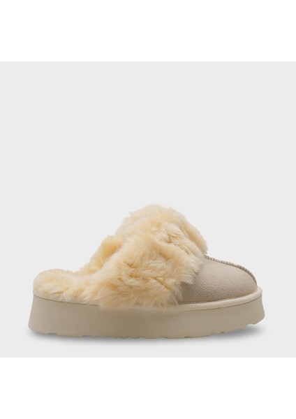 Florri Tüylü Burnu Kapalı Kadın Terlik modelleri