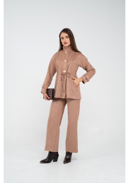 Süet Dokulu Altın Düğmeli Kuşaklı Kadın Takım 1757 fiyatları