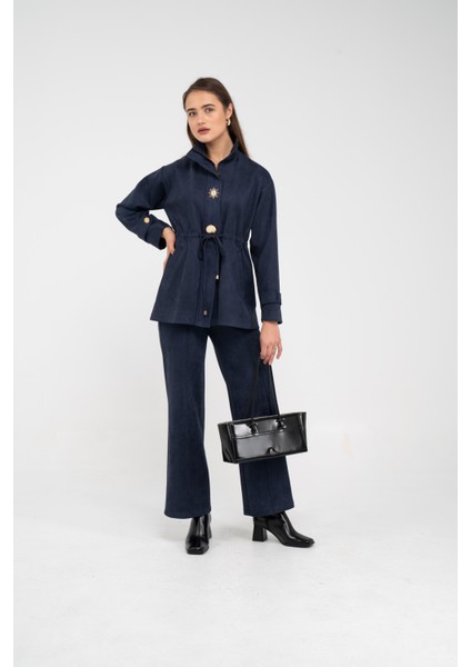 Süet Dokulu Altın Düğmeli Kuşaklı Kadın Takım 1757 modelleri