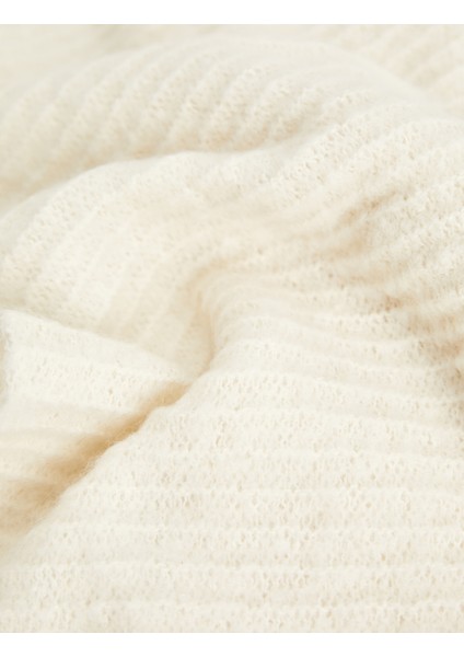 Yumuşak Dokulu Basic Uzun Atkı modelleri