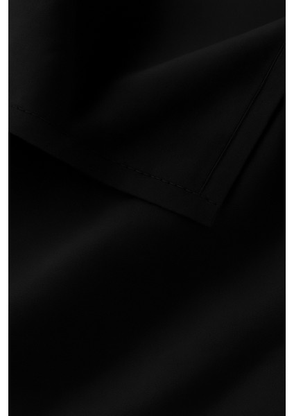 Kadife Dokulu Masa Örtüsü | Şık, Yumuşak, Leke Tutmaz Siyah Masa Örtüsü modelleri