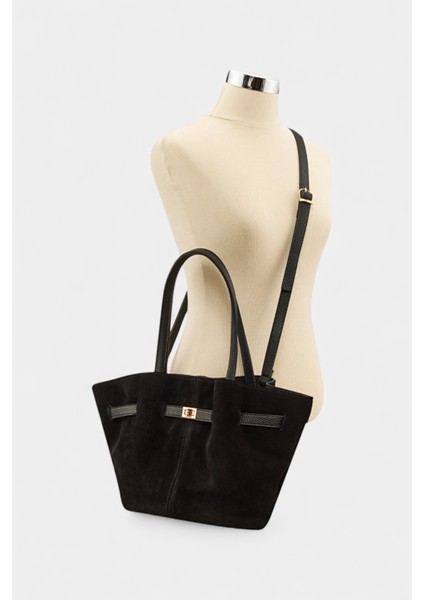 %100 Hakiki Süet Deri Uzun Askı ve Mıknatıs Kapama Detaylı Kadın Omuz Çantası indirimleri