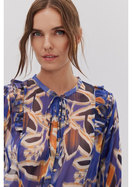 Çiçek Desen Fırfırlı Bağlamalı Gömlek