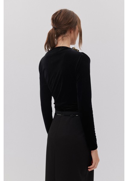 Kadife Omzu Broşlu Bodysuıt modelleri