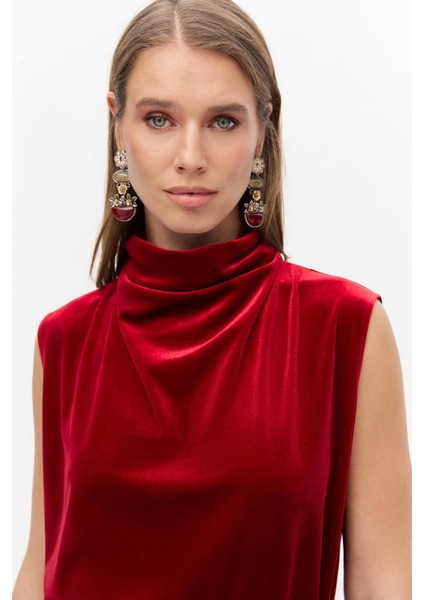 Boğazlı Kadife Bluz