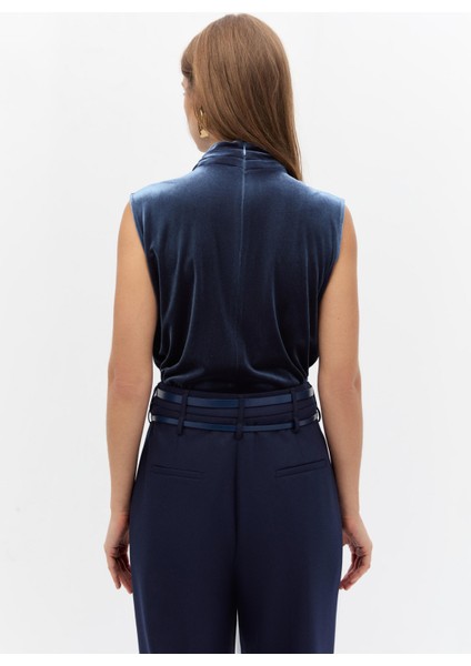 Boğazlı Kadife Bluz modelleri