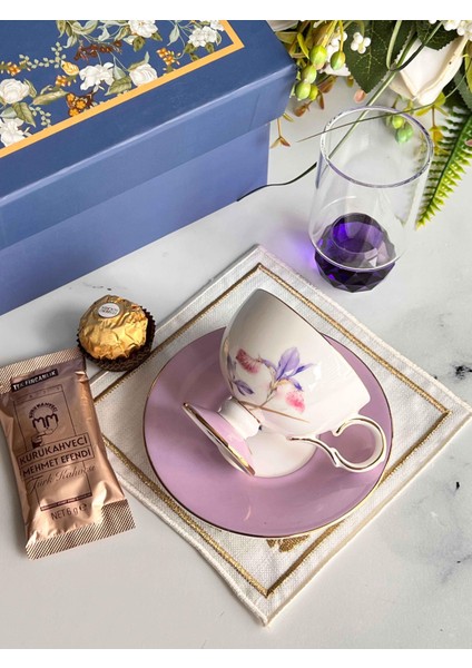 Hediyelik Iris Kişiye Özel Hediye Kutulu Fincan Takımı fırsatları