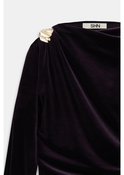 Kadife Omzu Broşlu Bodysuıt indirimleri